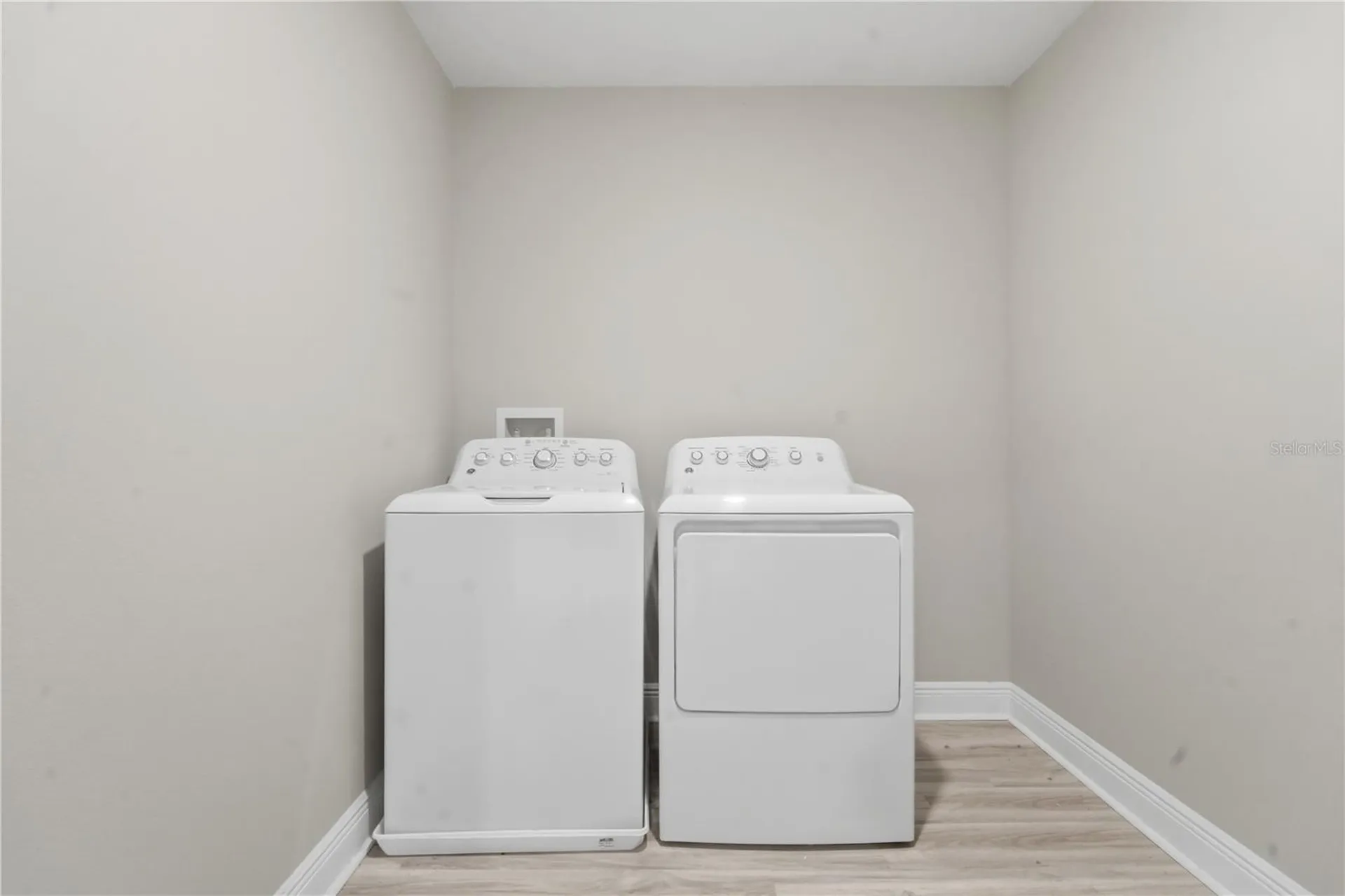 31707 Broadwater Avenue Leesburg FL 34748