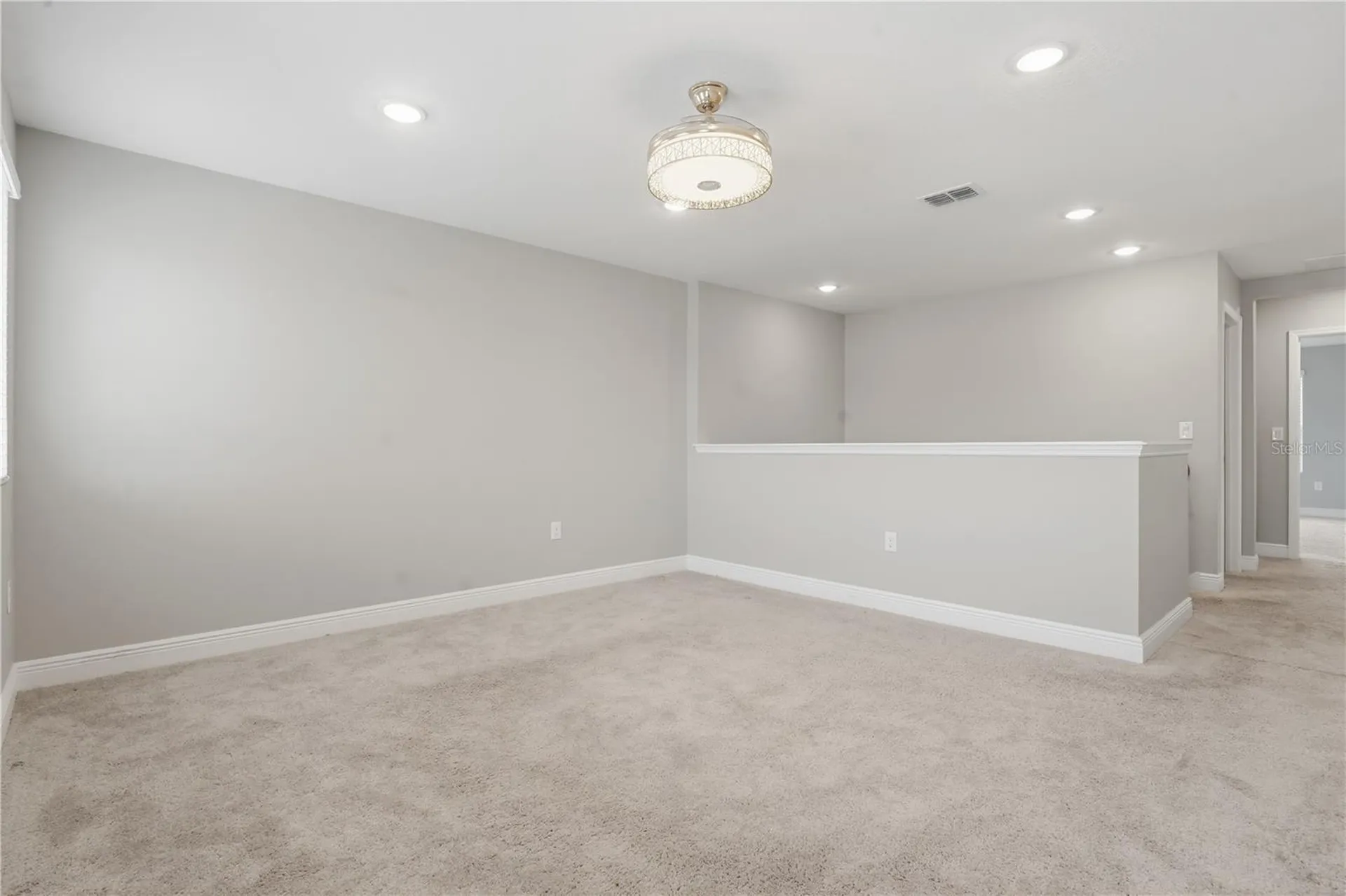 31707 Broadwater Avenue Leesburg FL 34748