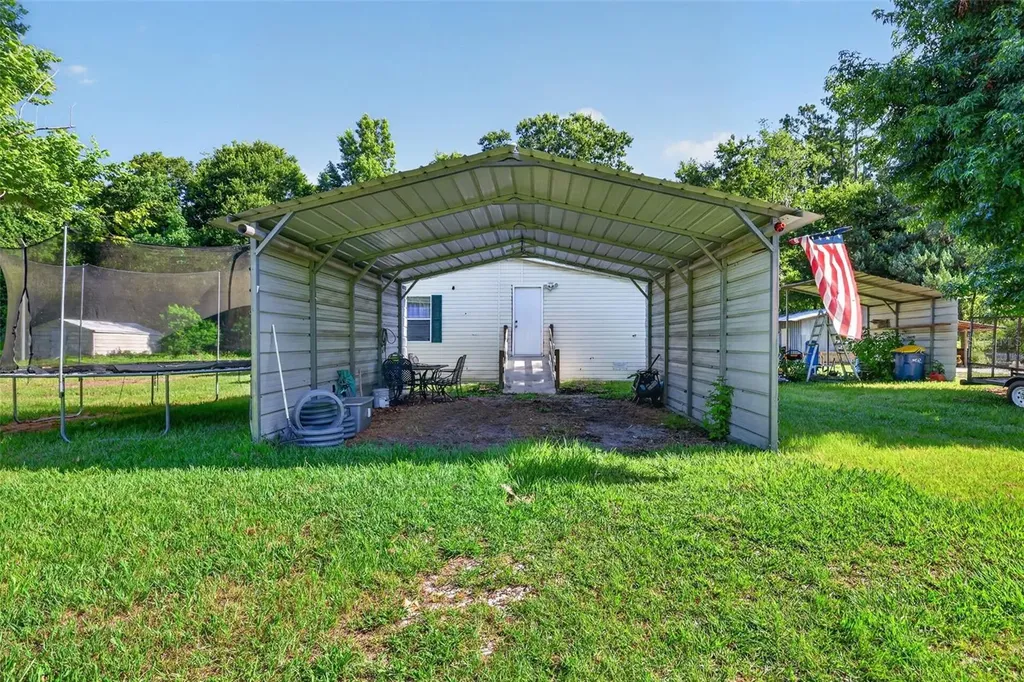 24301 Jefferson Street Astatula FL 34705