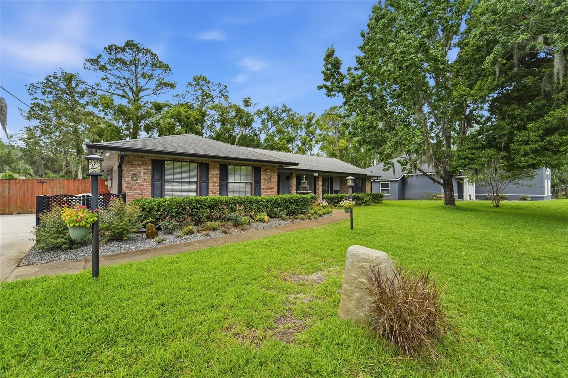386 Lake Charles Road Deland FL 32724