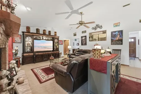 386 Lake Charles Road Deland FL 32724