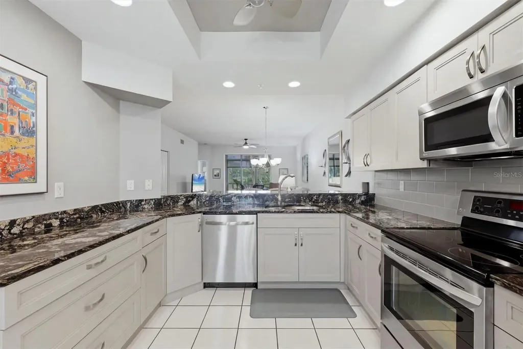 9540 High Gate Drive Sarasota FL 34238