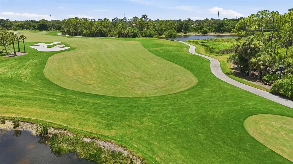 9540 High Gate Drive Sarasota FL 34238