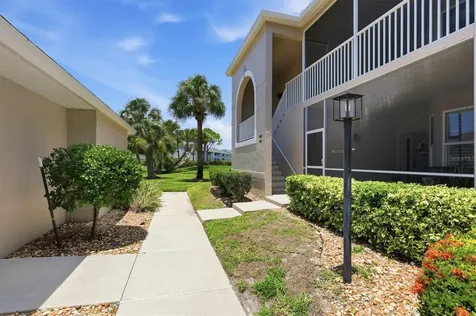 9540 High Gate Drive Sarasota FL 34238