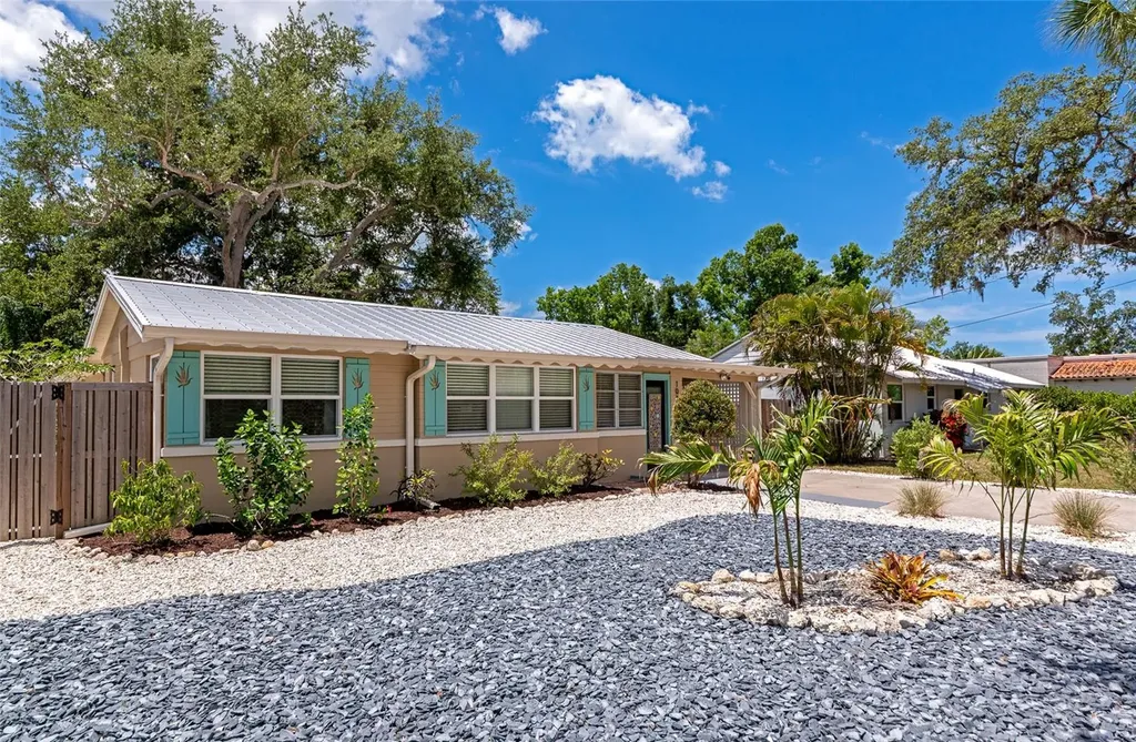 1034 N 22nd Street Sarasota FL 34234