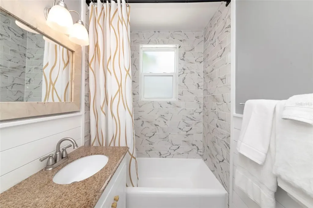 1034 N 22nd Street Sarasota FL 34234