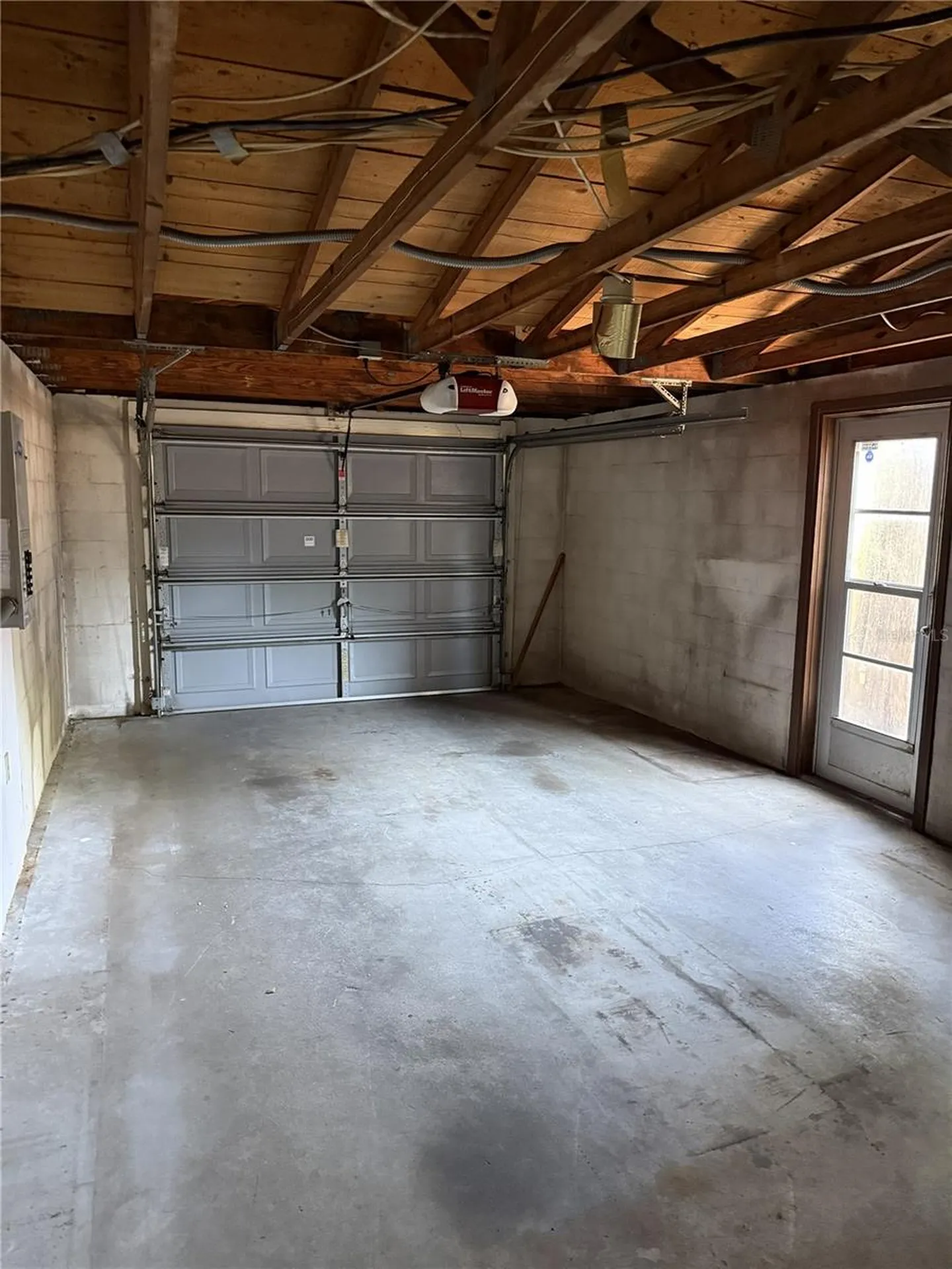 9401 Gray Fox Lane Port Richey FL 34668