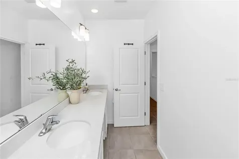 10340 Ebb Tide Lane Orlando FL 32821