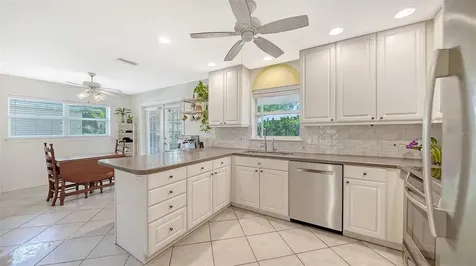 2304 63rd Street Court W Bradenton FL 34209