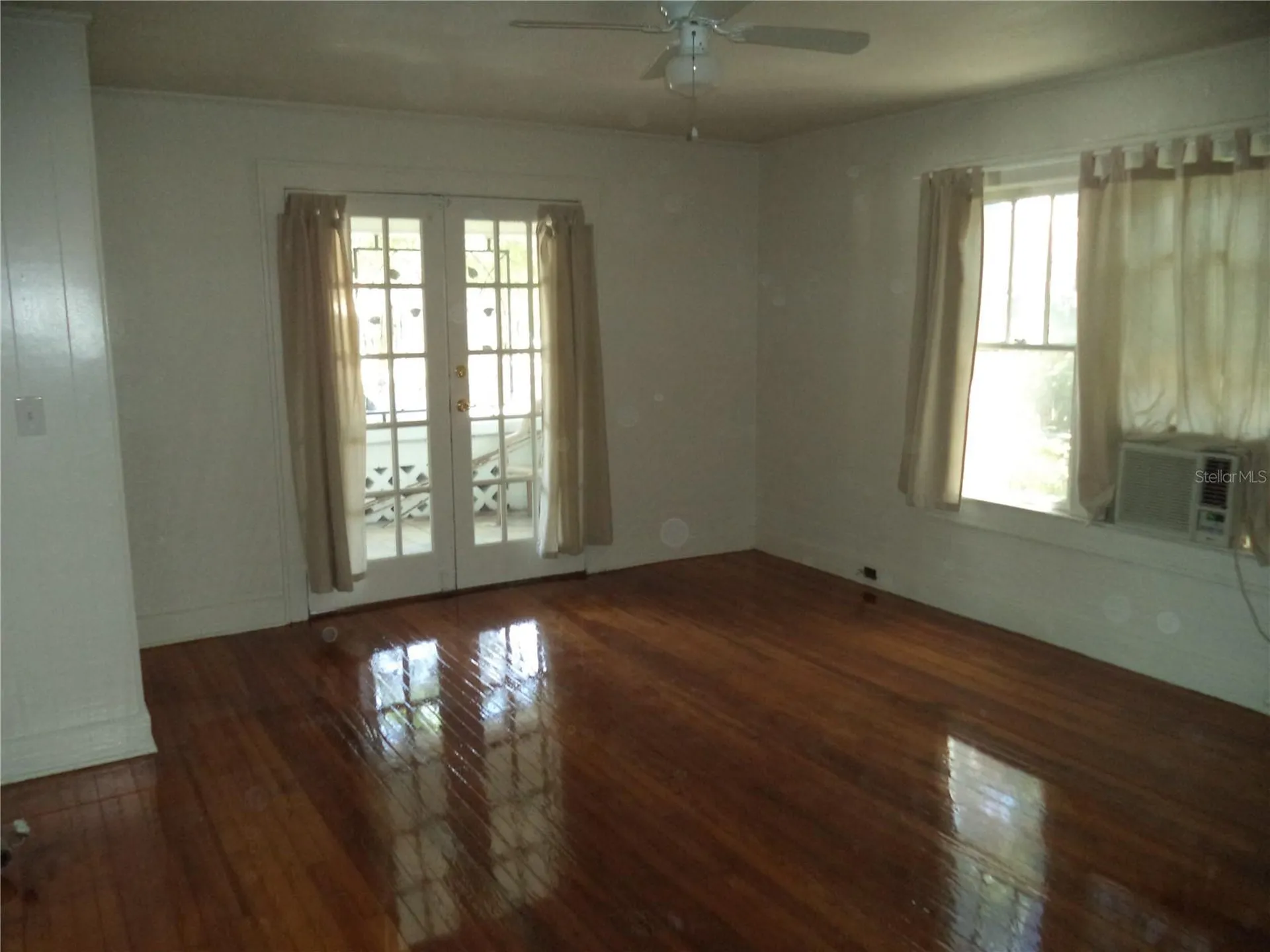 750 7th Avenue N St Petersburg FL 33701