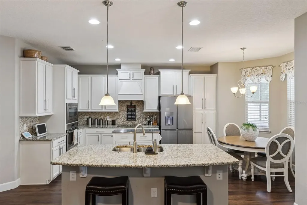4042 Chandler Estates Drive Apopka FL 32712