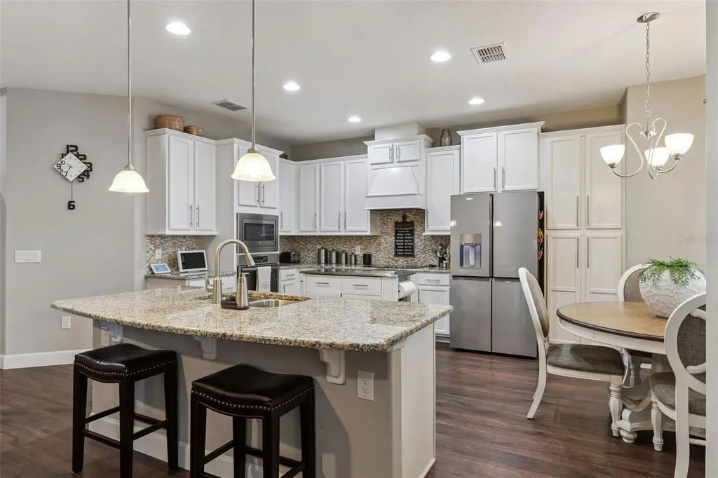 4042 Chandler Estates Drive Apopka FL 32712