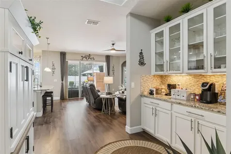 4042 Chandler Estates Drive Apopka FL 32712