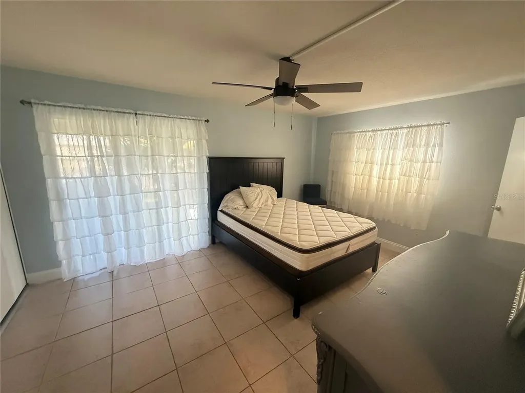 1802 Bedford Terrace Sun City Center FL 33573