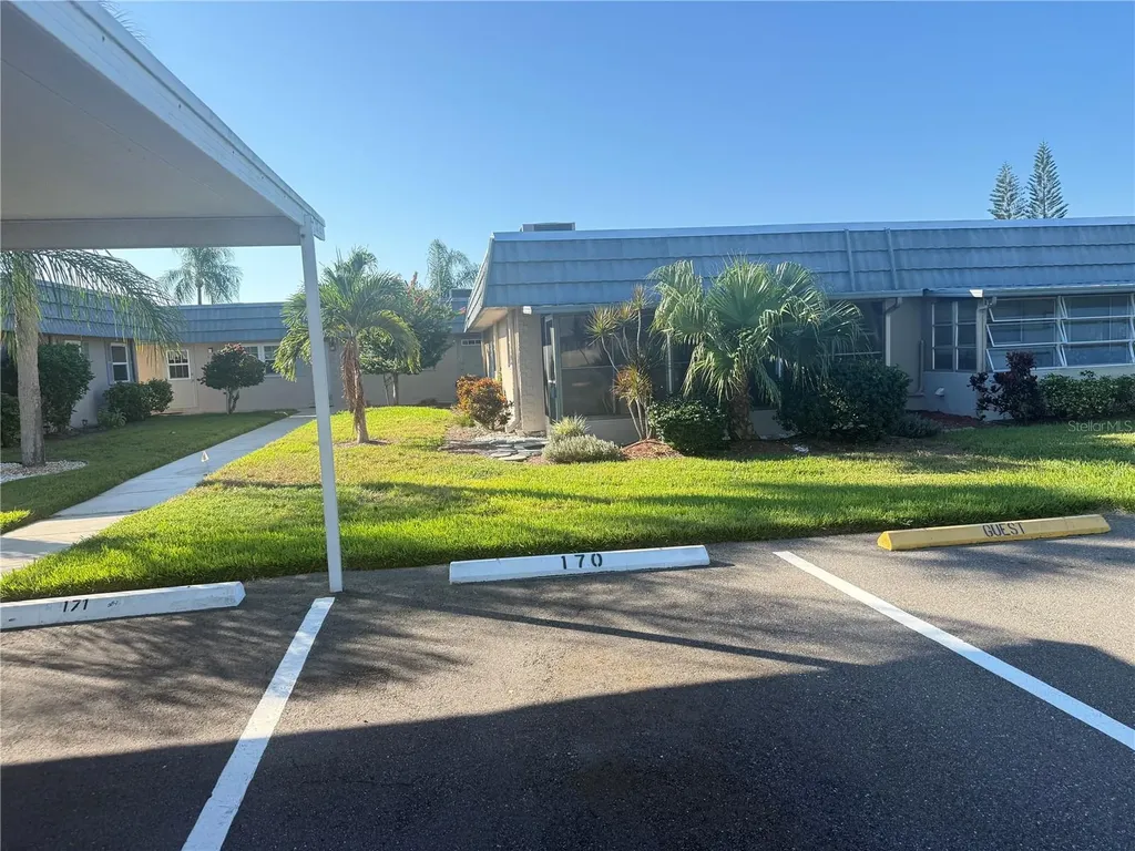 1802 Bedford Terrace Sun City Center FL 33573