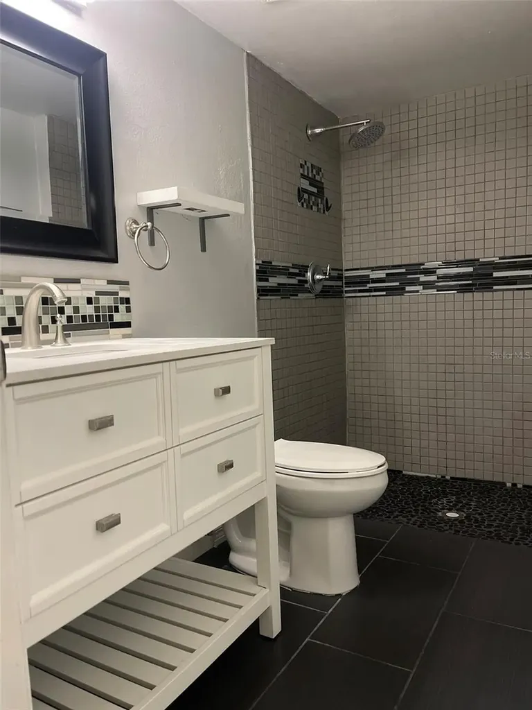 245 Alston Drive Orlando FL 32835