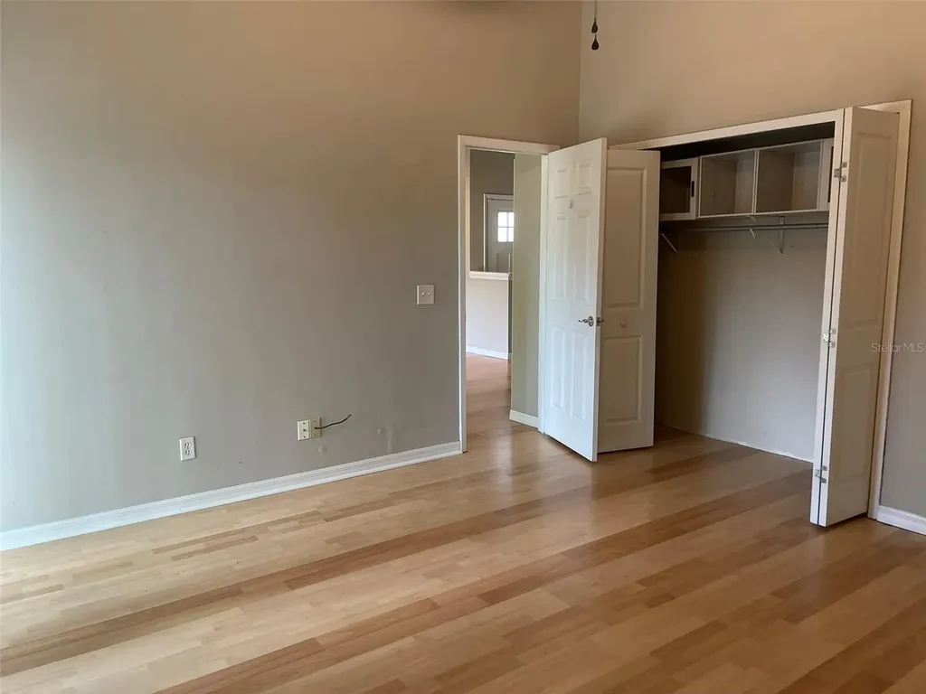 245 Alston Drive Orlando FL 32835