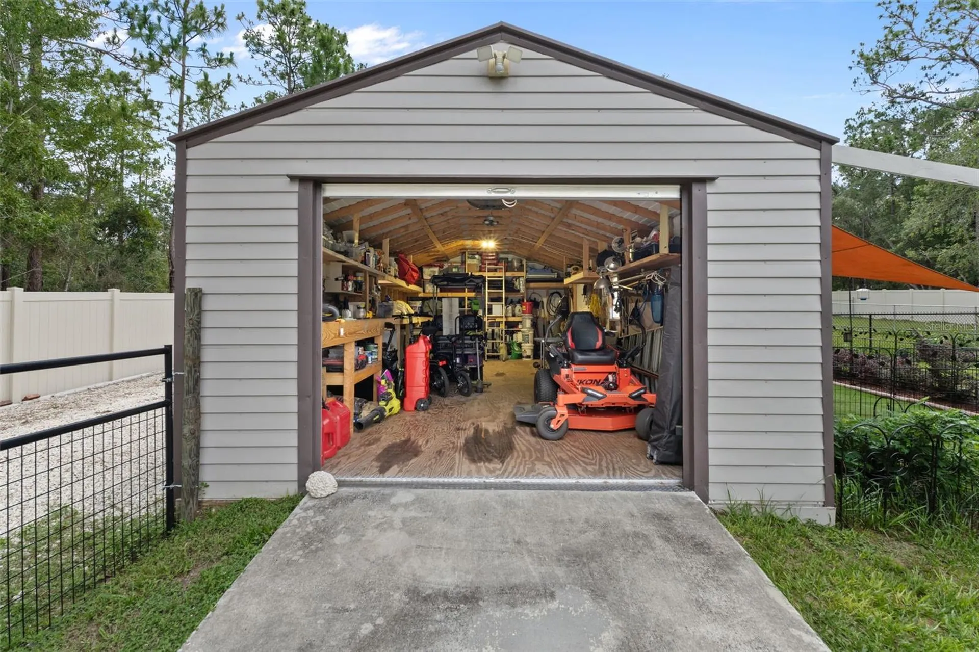1501 E Bismark Street Hernando FL 34442