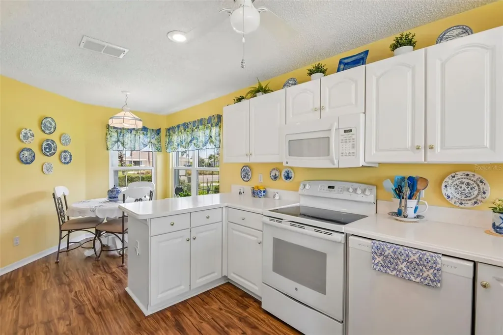 1732 S Pebble Beach Boulevard Sun City Center FL 33573