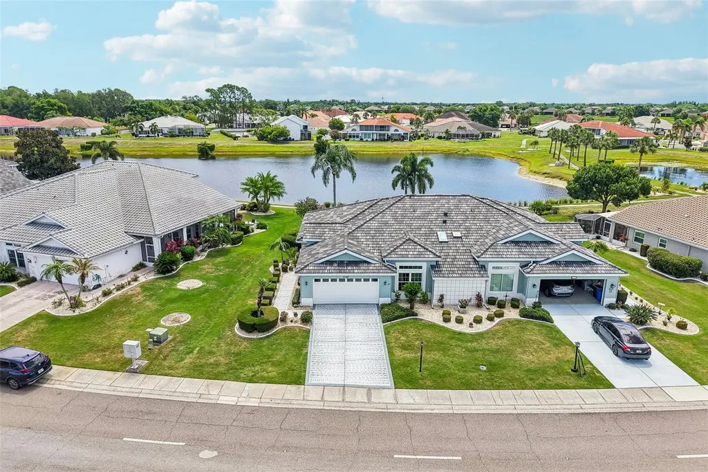1732 S Pebble Beach Boulevard Sun City Center FL 33573
