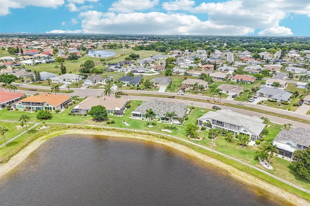 1732 S Pebble Beach Boulevard Sun City Center FL 33573