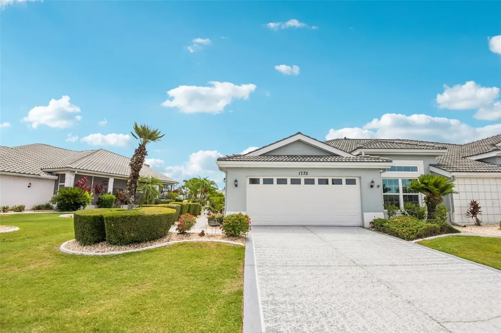 1732 S Pebble Beach Boulevard Sun City Center FL 33573