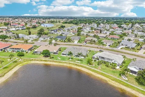 1732 S Pebble Beach Boulevard Sun City Center FL 33573