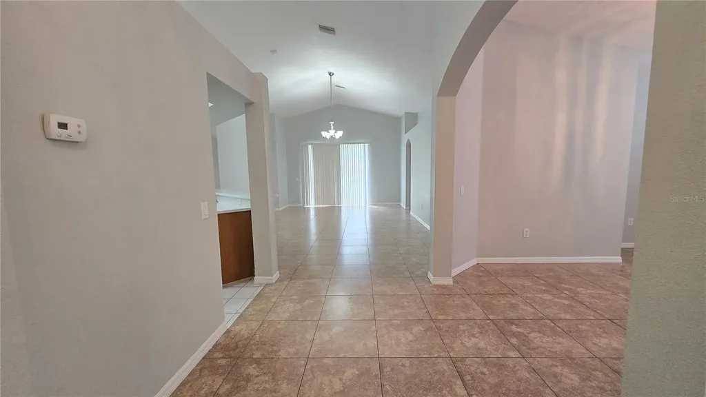 12824 Kings Lake Drive Gibsonton FL 33534