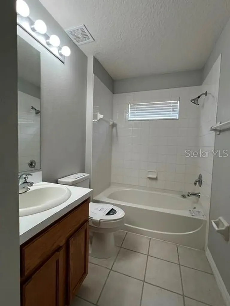 12824 Kings Lake Drive Gibsonton FL 33534