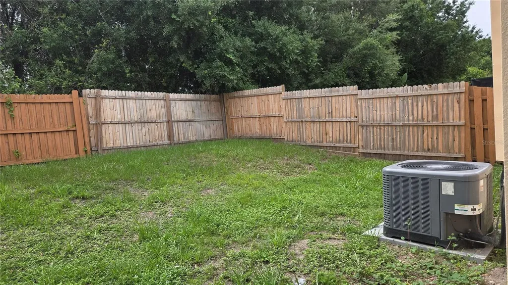 12824 Kings Lake Drive Gibsonton FL 33534