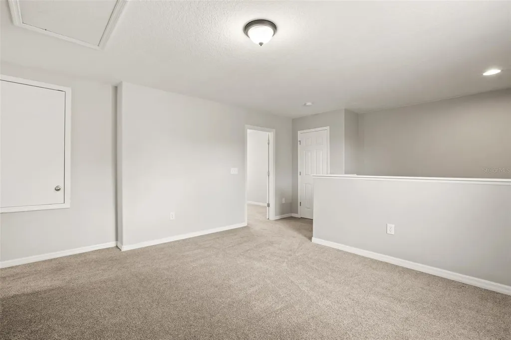 10284 Newminster Loop Ruskin FL 33573