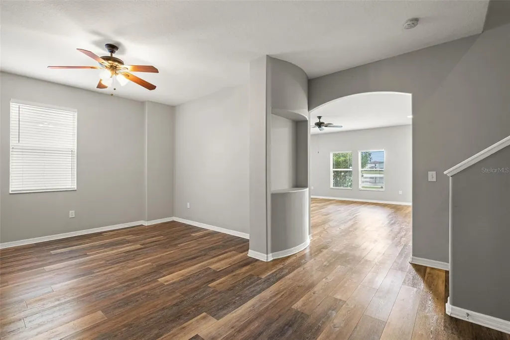 10284 Newminster Loop Ruskin FL 33573