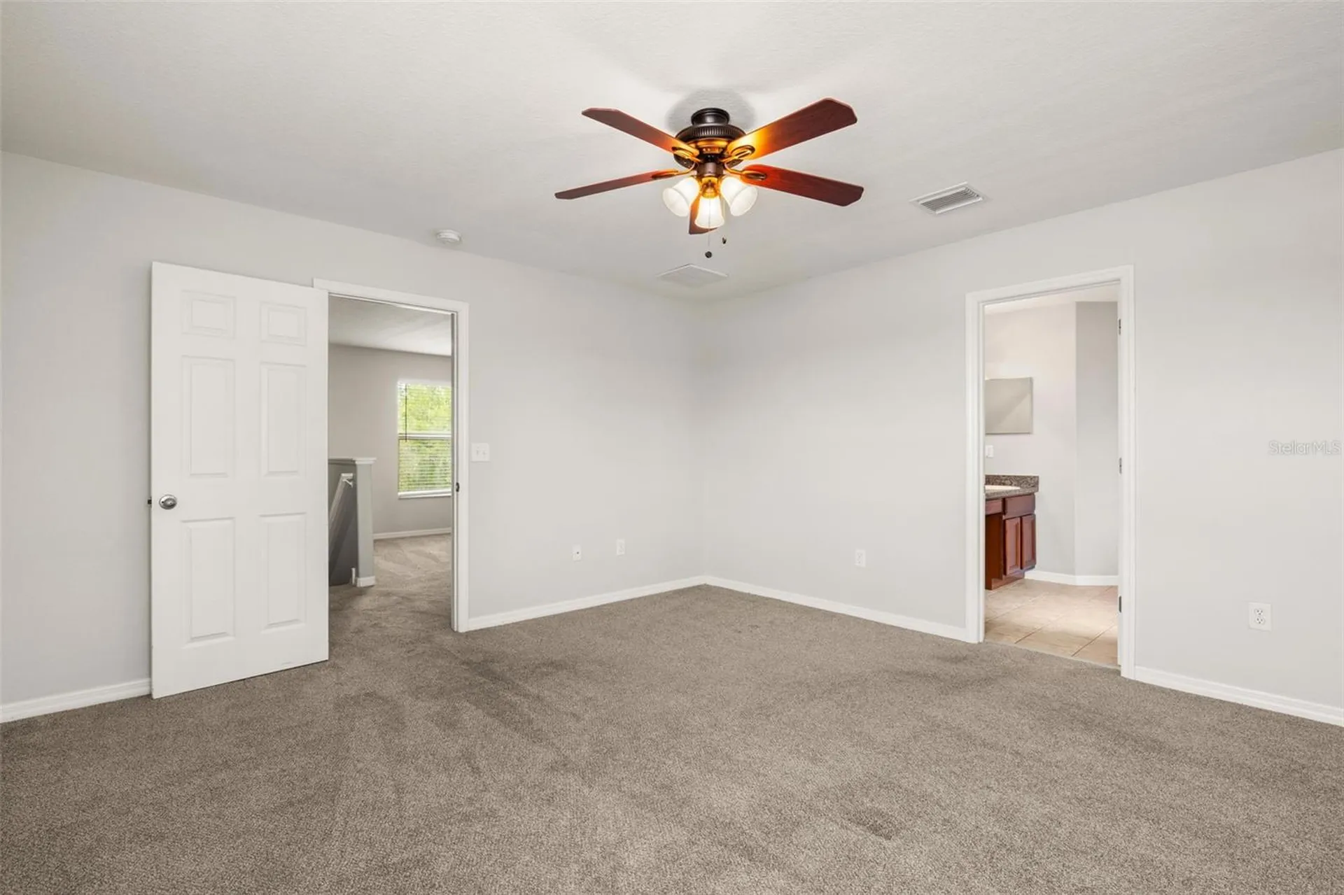 10284 Newminster Loop Ruskin FL 33573