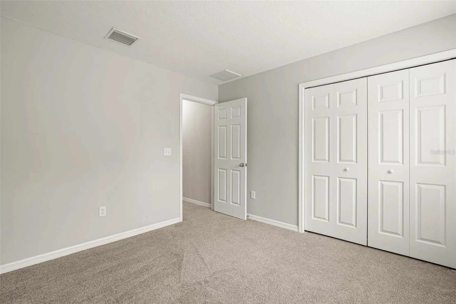 10284 Newminster Loop Ruskin FL 33573