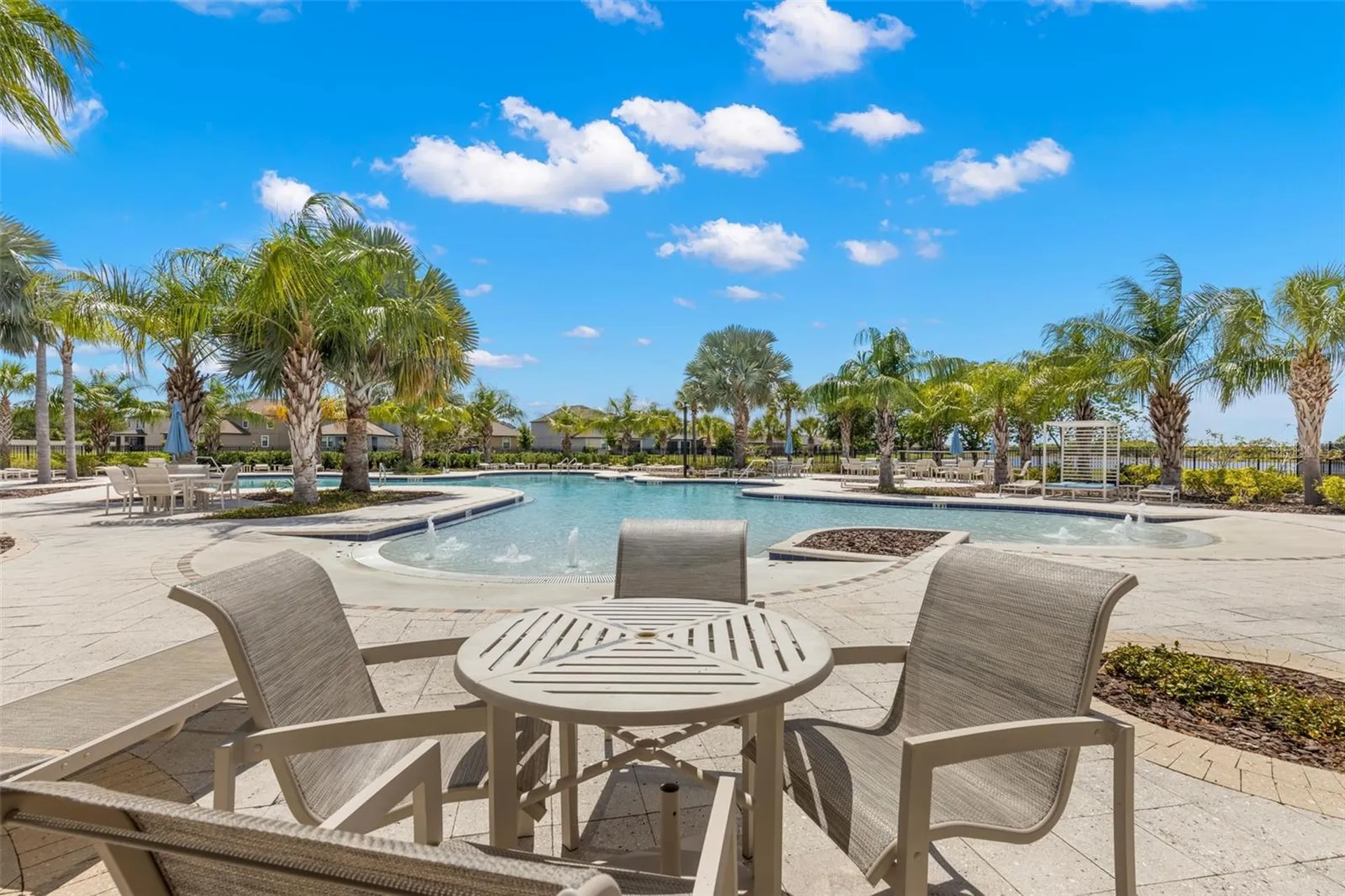 10284 Newminster Loop Ruskin FL 33573