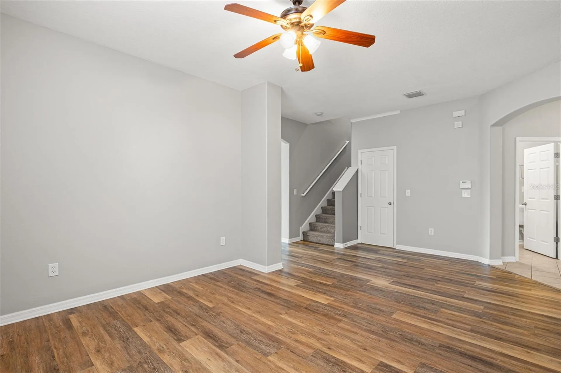 10284 Newminster Loop Ruskin FL 33573
