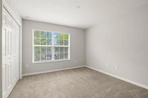 10284 Newminster Loop Ruskin FL 33573