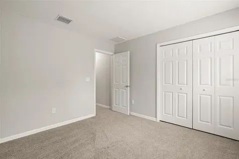 10284 Newminster Loop Ruskin FL 33573