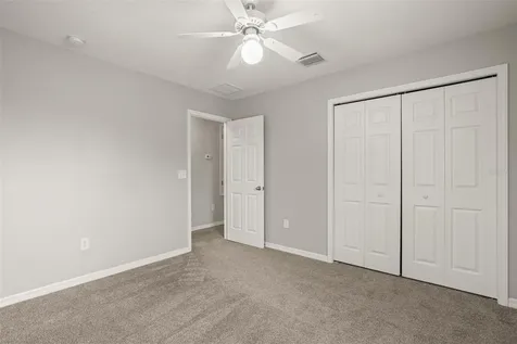 10284 Newminster Loop Ruskin FL 33573