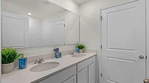 1768 Leyland Circle Kissimmee FL 34746