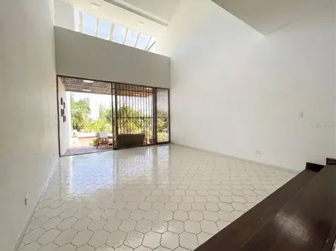I 25 Urb Villa Caparra Norte Guaynabo PR 00968