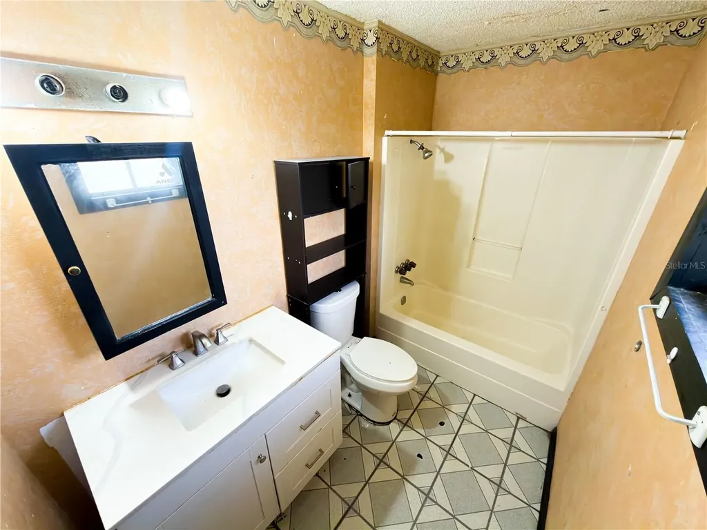 415 3rd Street W Zolfo Springs FL 33890