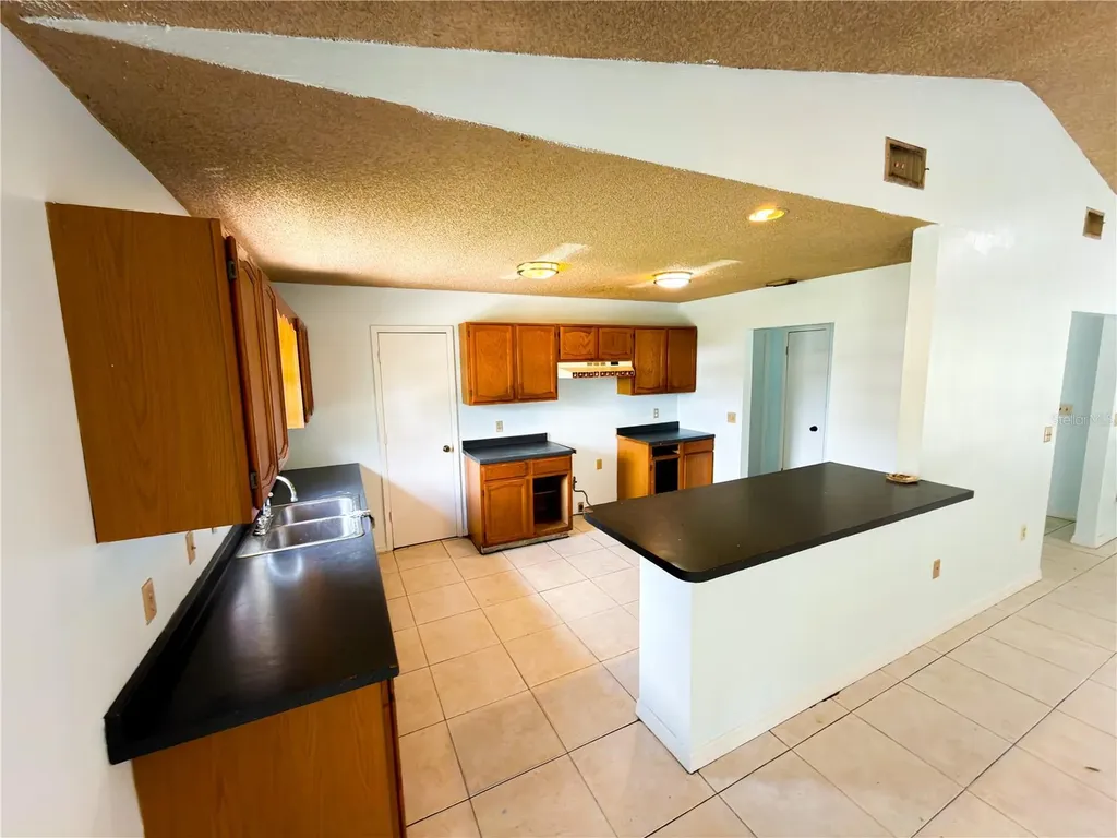 415 3rd Street W Zolfo Springs FL 33890