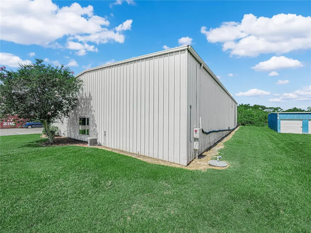 29636 Highway 27 Dundee FL 33838