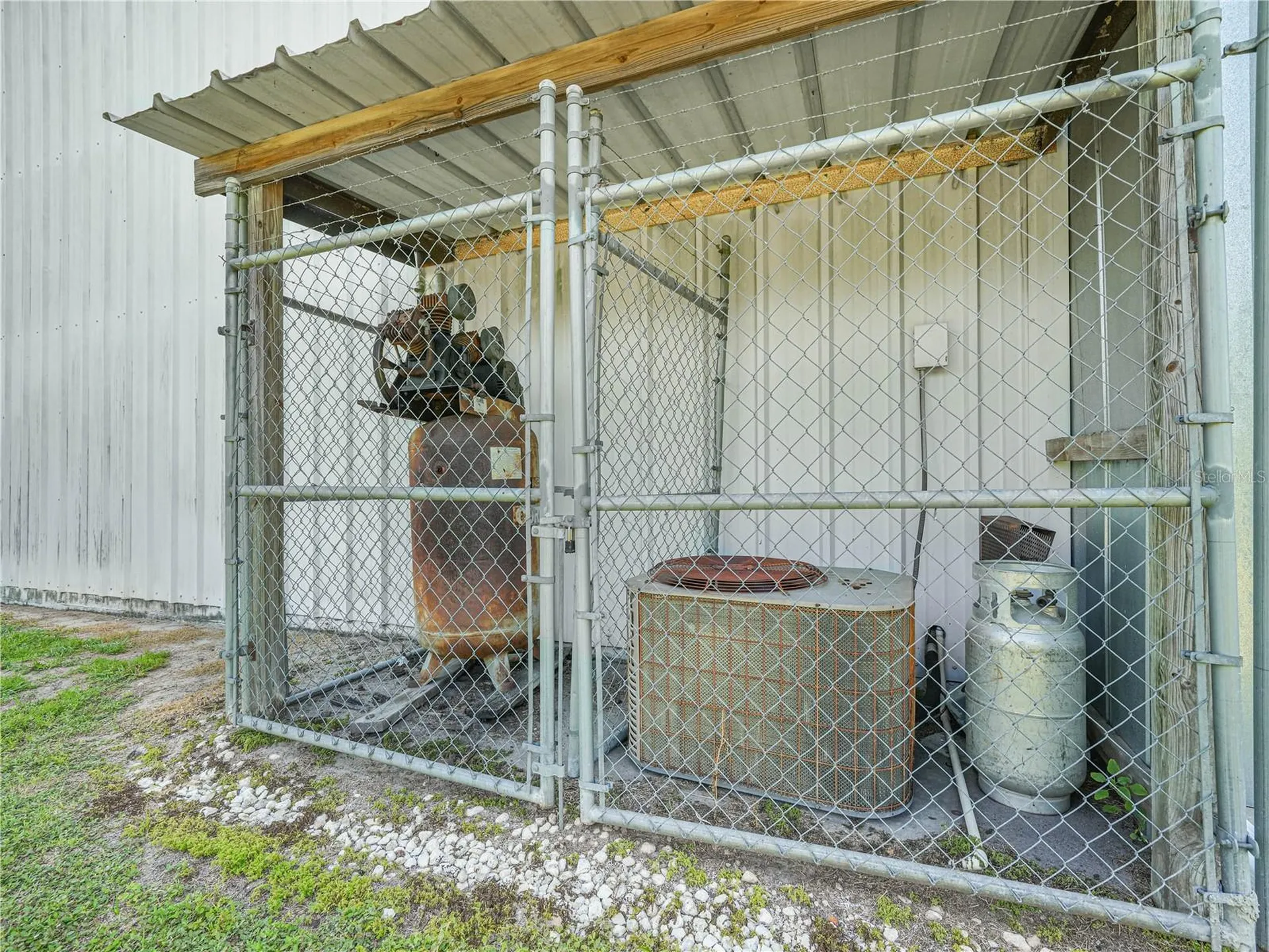 29636 Highway 27 Dundee FL 33838