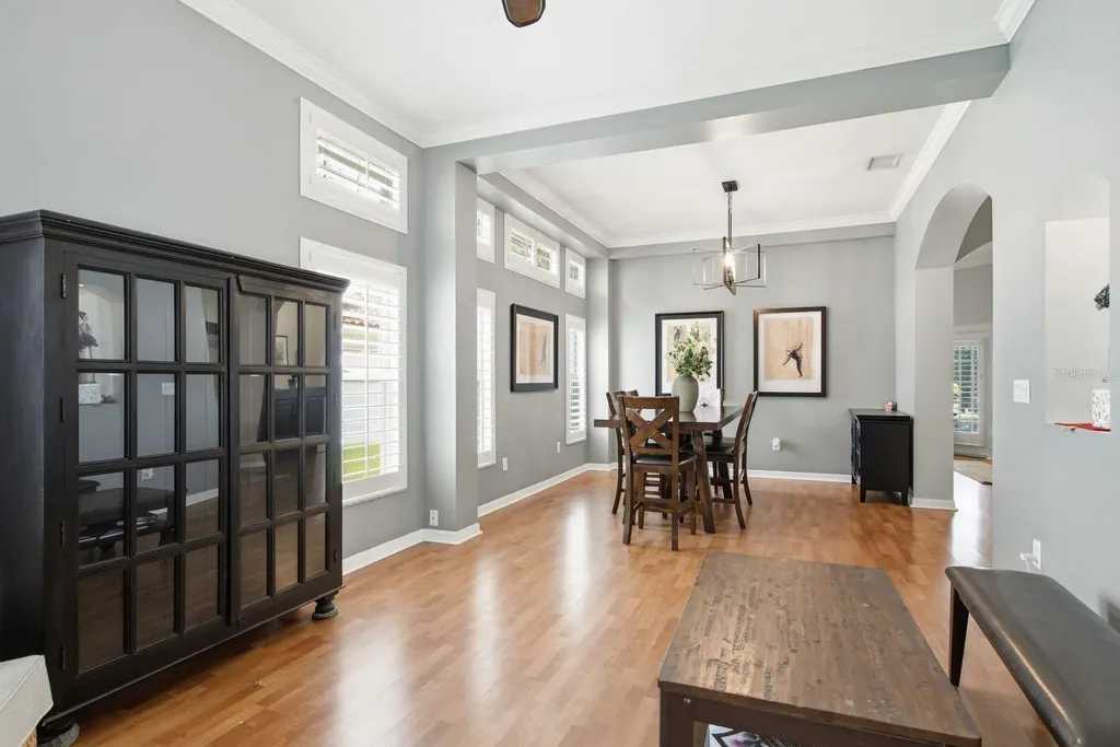 141 Old Oak Circle Palm Harbor FL 34683