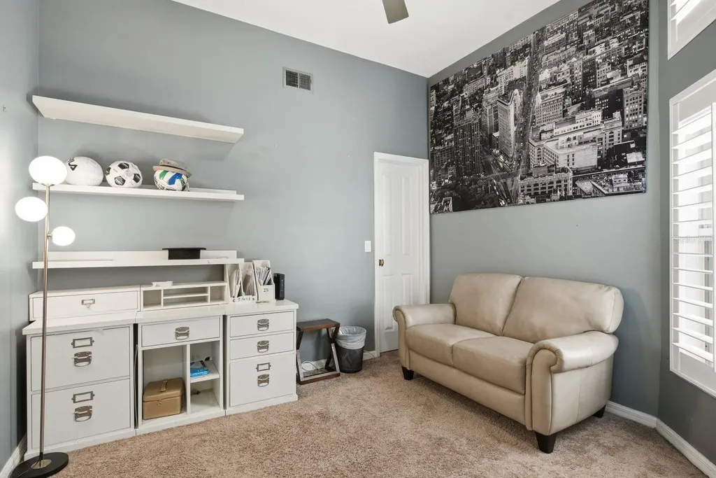 141 Old Oak Circle Palm Harbor FL 34683