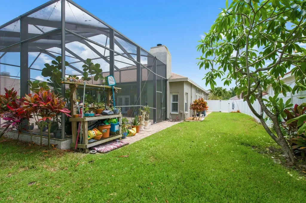 141 Old Oak Circle Palm Harbor FL 34683