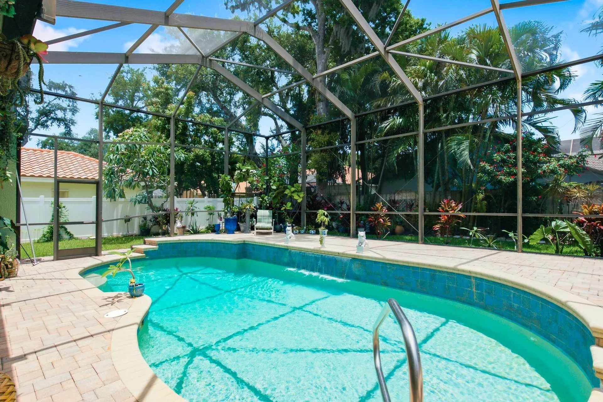141 Old Oak Circle Palm Harbor FL 34683