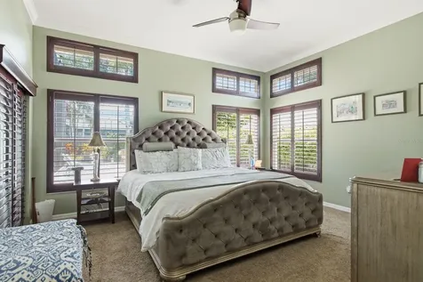 141 Old Oak Circle Palm Harbor FL 34683